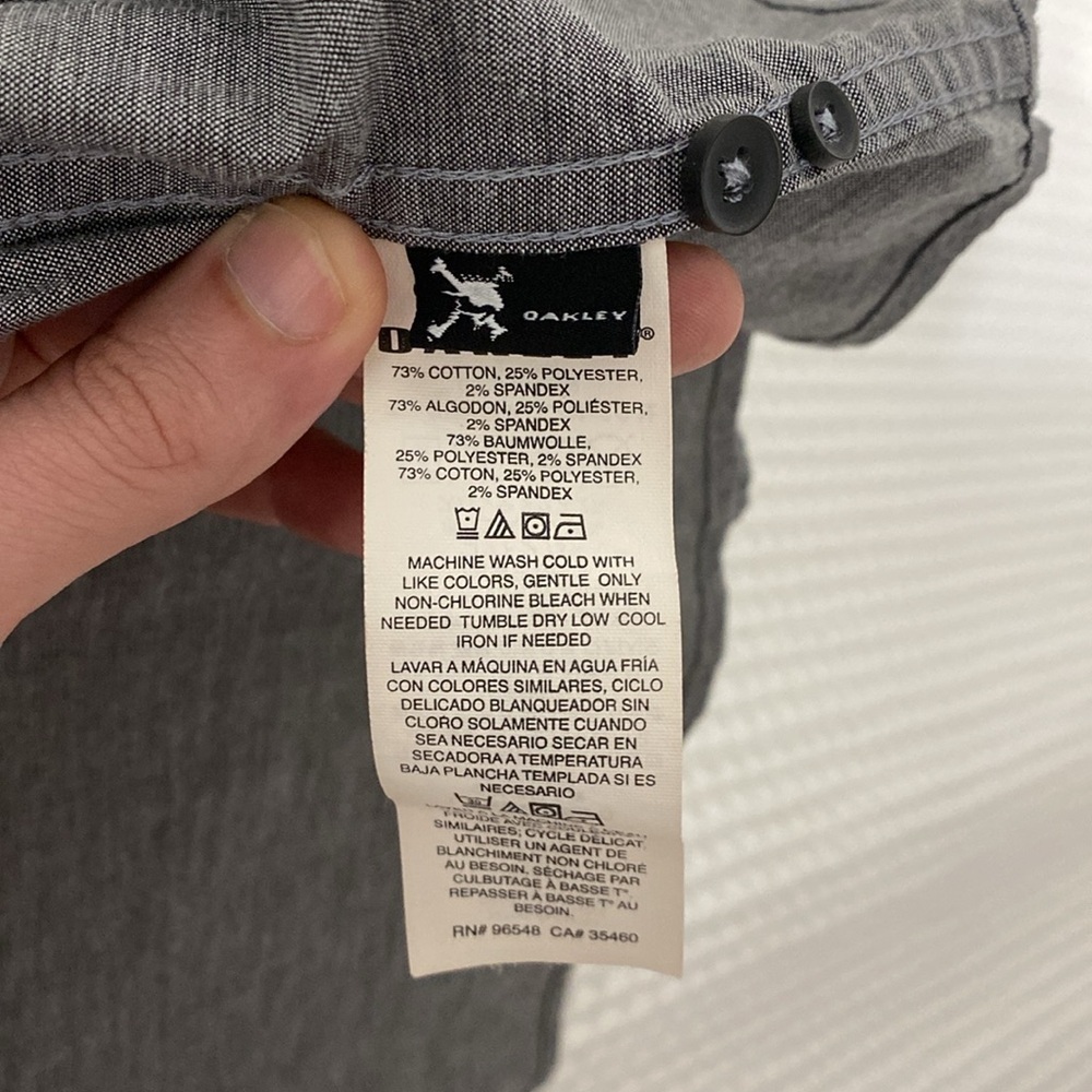 Mens Oakley Button Down with Pocket - Size XL - Picture 8 of 9